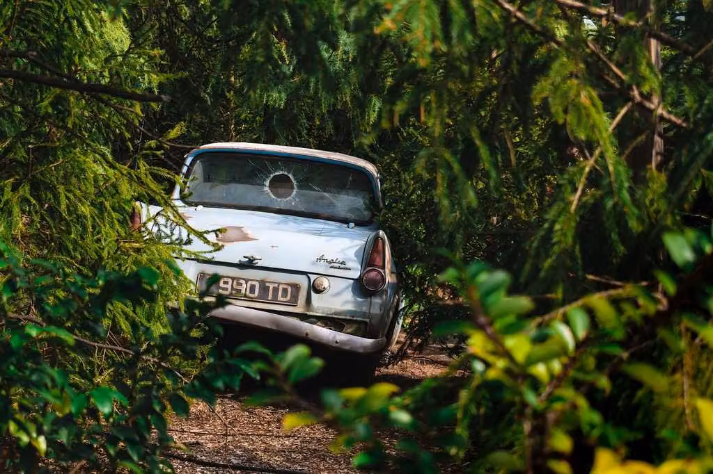 Rusty old Ford Anglia PR MOT Fail | Cannon PR
